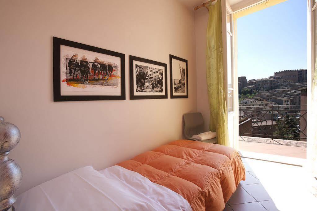 סיינה B&B Le Lupe מראה חיצוני תמונה