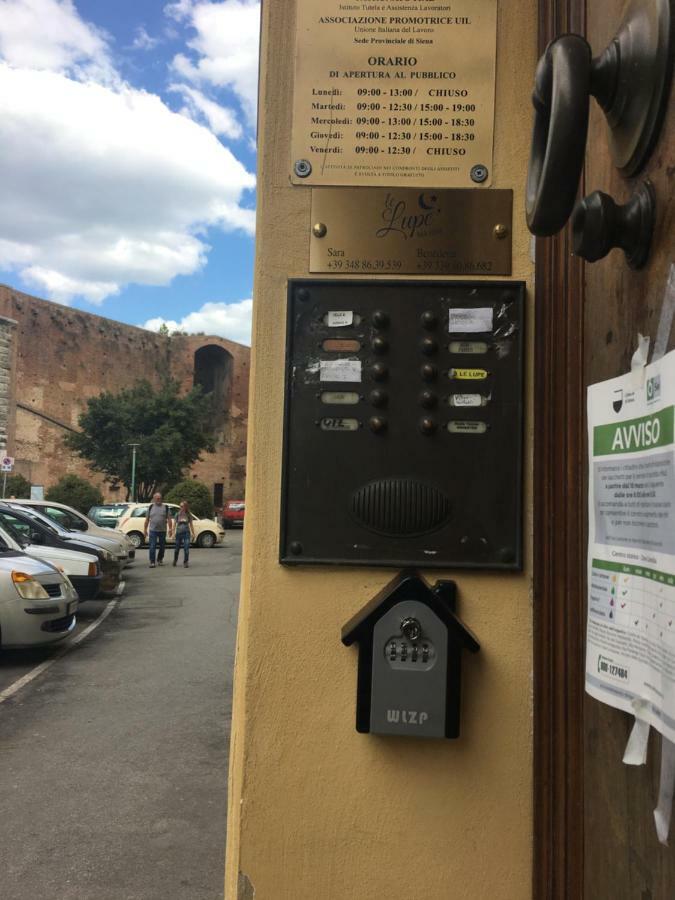 סיינה B&B Le Lupe מראה חיצוני תמונה